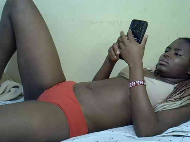 curvy-corazon webcam