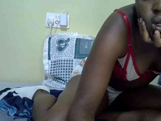 curvy-corazon webcam