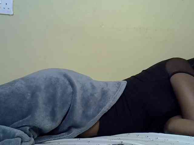 curvy-corazon webcam