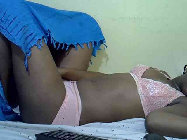 curvy-corazon webcam