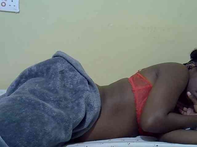 curvy-corazon webcam