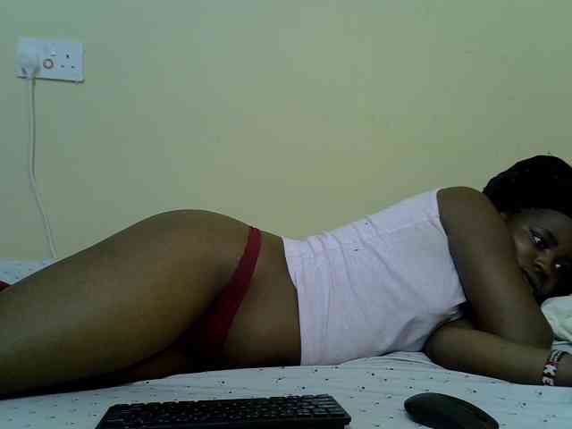 curvy-corazon webcam