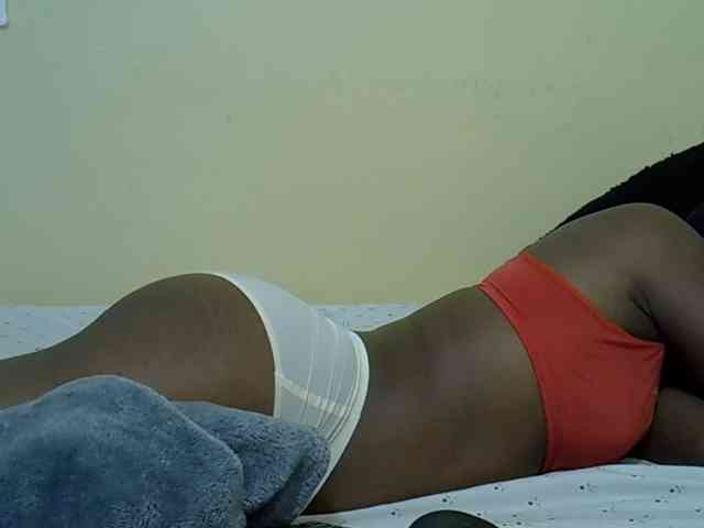 curvy-corazon webcam