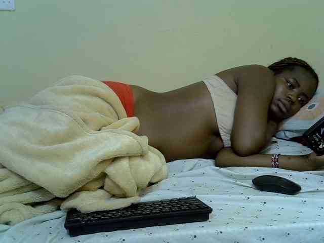 curvy-corazon webcam