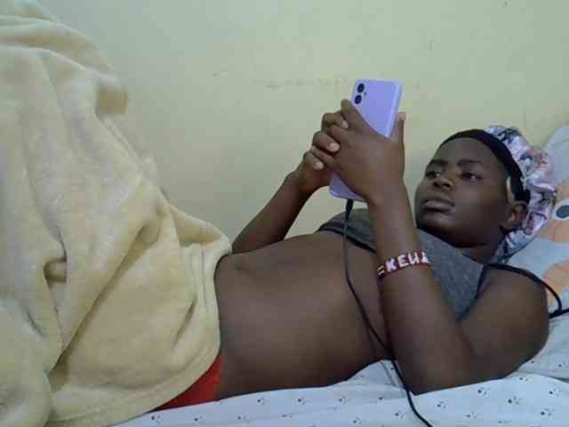 curvy-corazon webcam