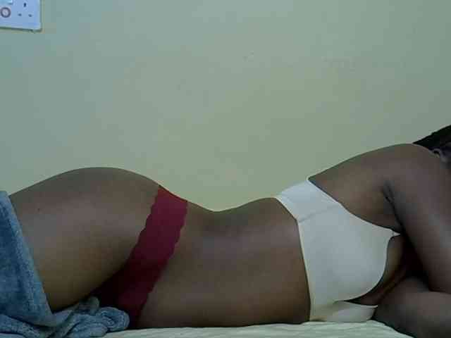 curvy-corazon webcam
