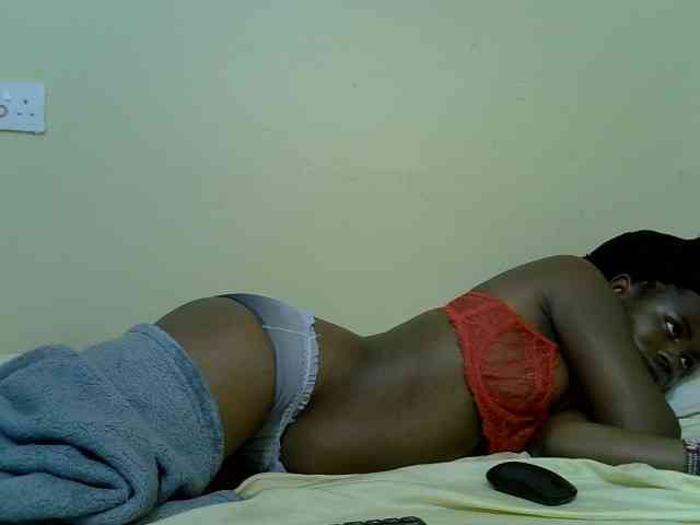 curvy-corazon webcam