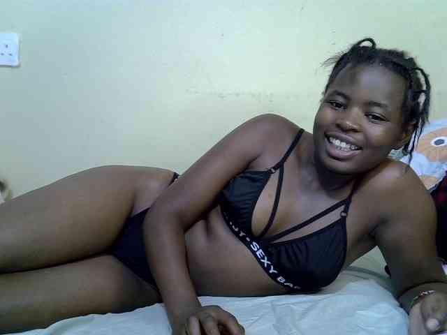 curvy-corazon webcam