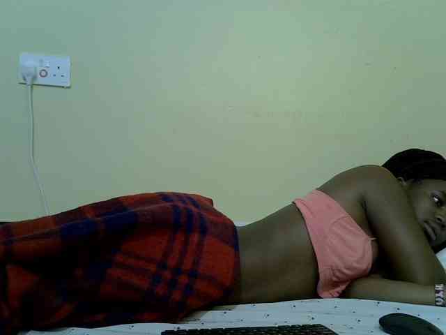 curvy-corazon webcam