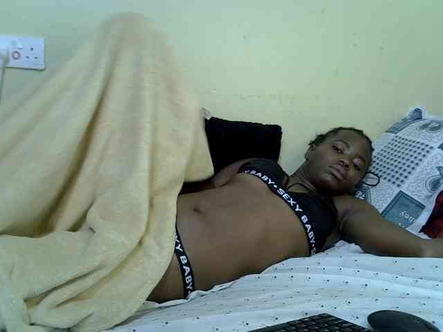 curvy-corazon webcam