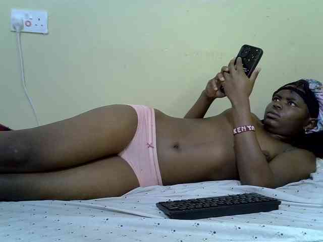 curvy-corazon webcam