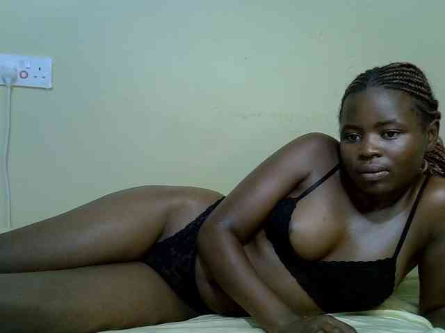 curvy-corazon webcam
