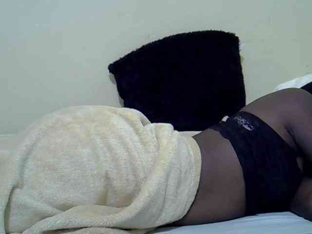 curvy-corazon webcam