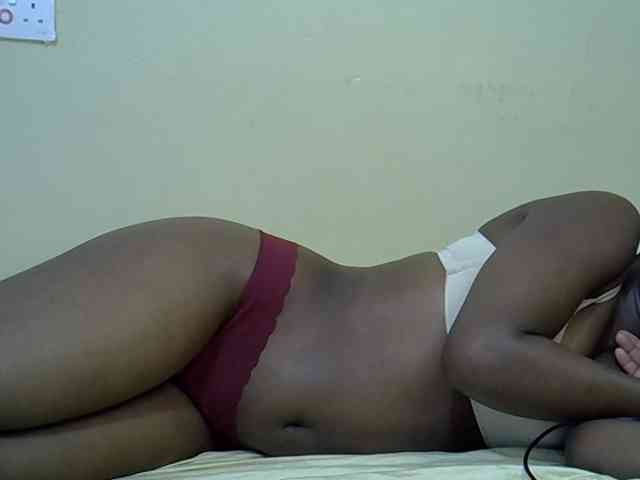 curvy-corazon webcam