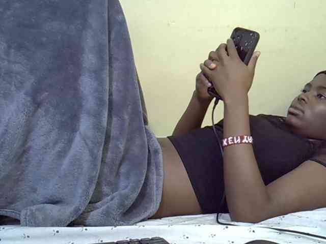 curvy-corazon webcam