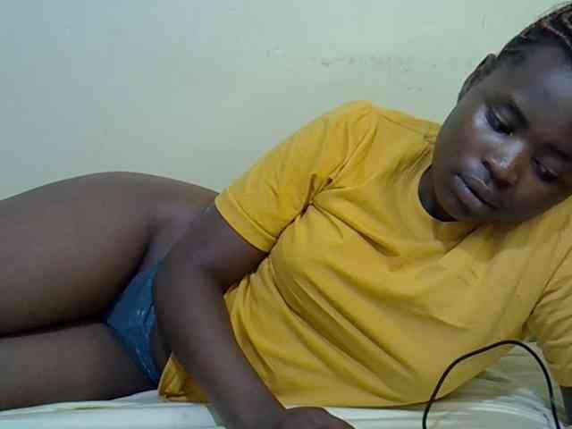curvy-corazon webcam