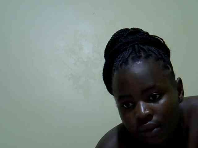 curvy-corazon webcam