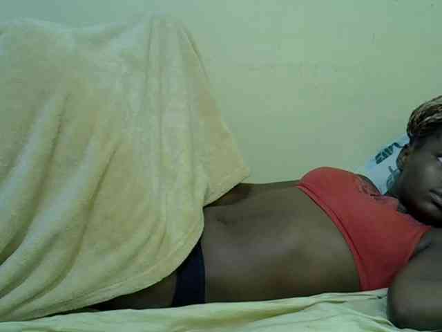 curvy-corazon webcam