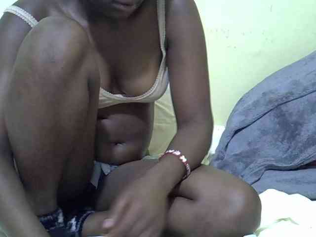 curvy-corazon webcam