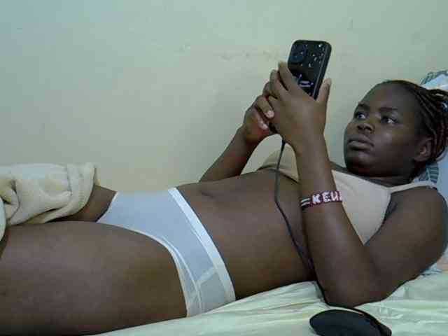 curvy-corazon webcam