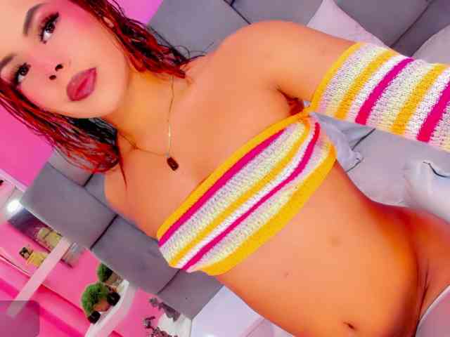 KlhoeGill Sex Cam Show