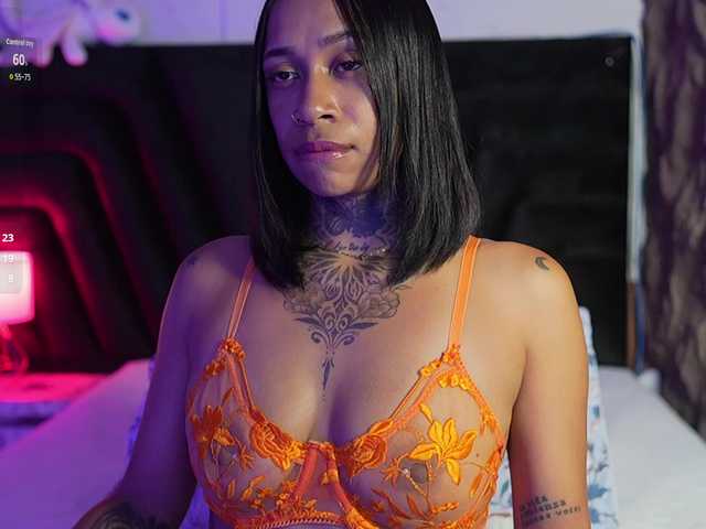 hollyvega