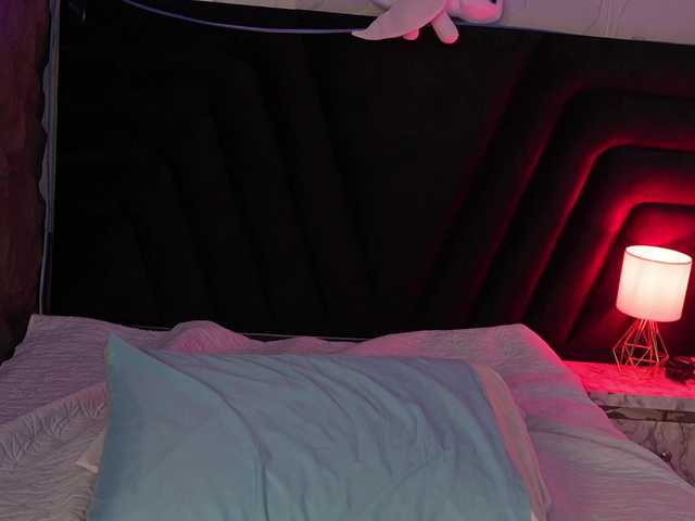 hollyvega live cam on BongaCams