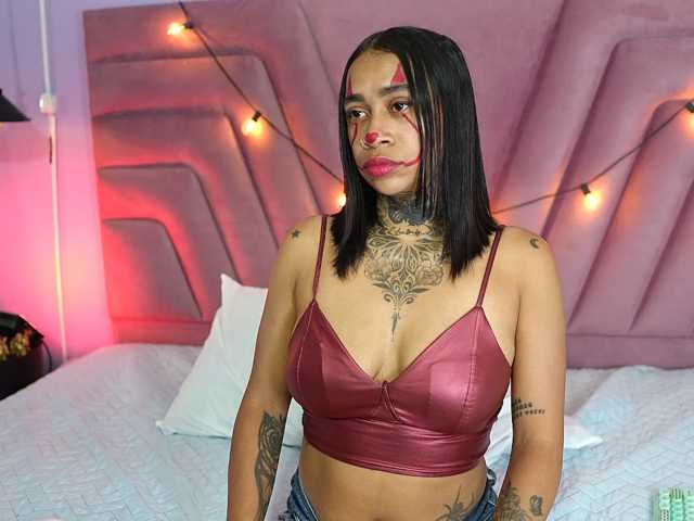 hollyvega