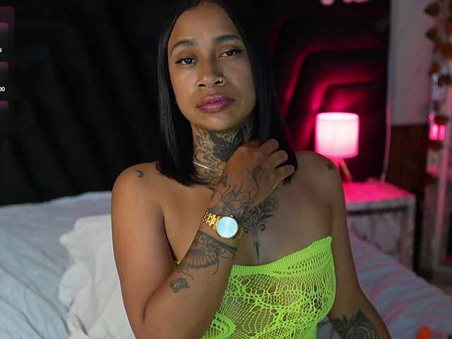 hollyvega
