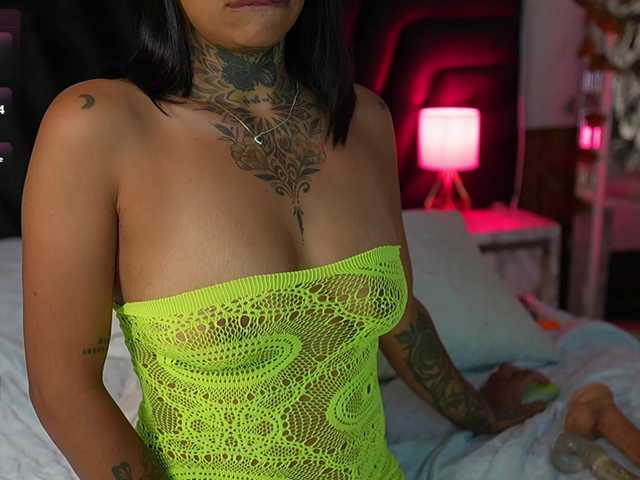 hollyvega
