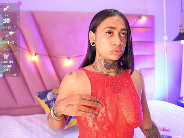 hollyvega