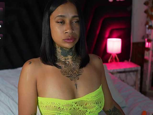 hollyvega