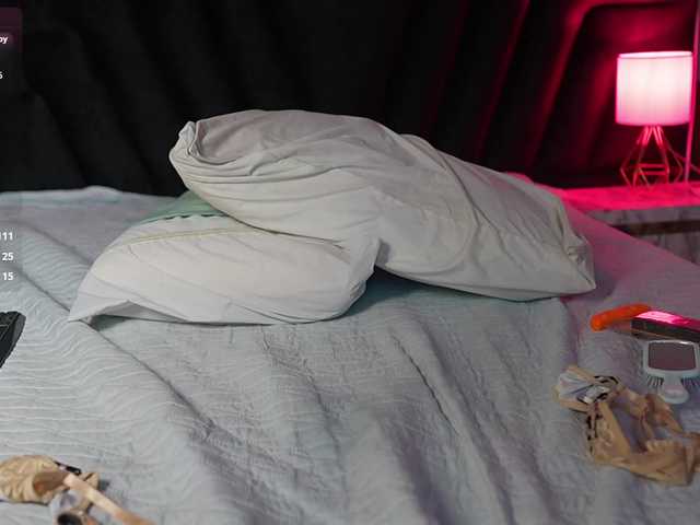 hollyvega live cam on BongaCams