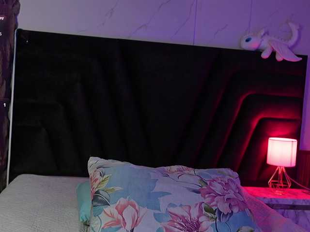 hollyvega