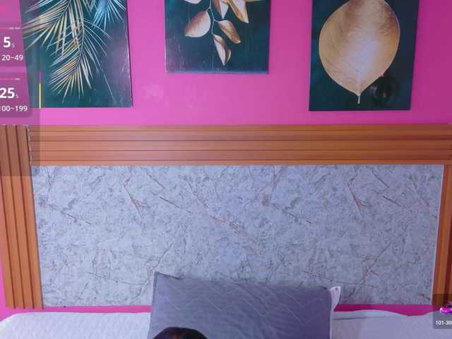 hollyvega