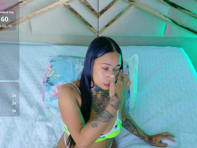 hollyvega