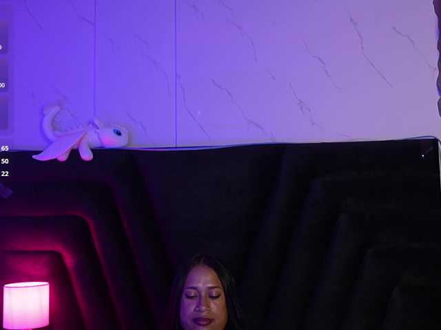 hollyvega