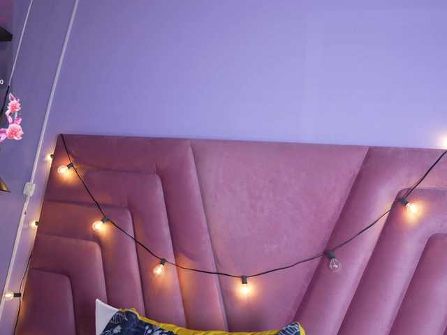 hollyvega