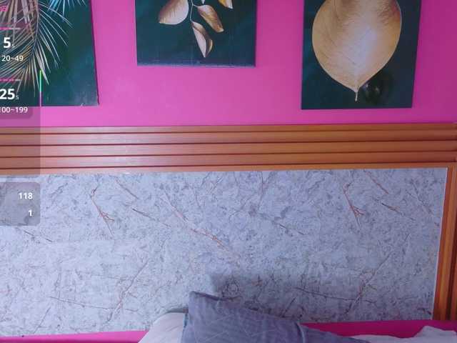 hollyvega