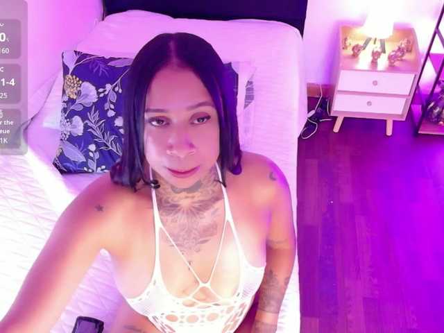 hollyvega
