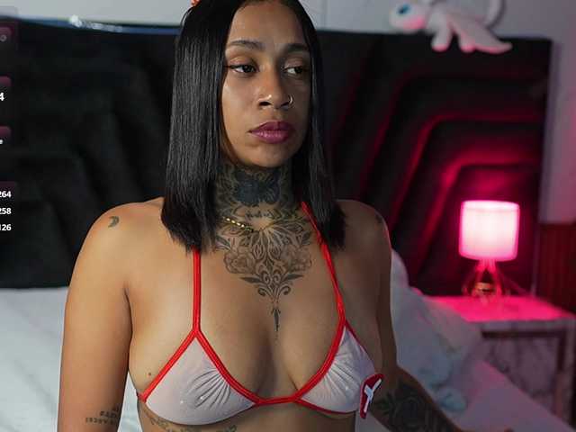 hollyvega