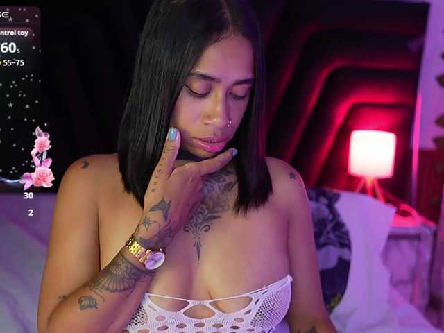 hollyvega