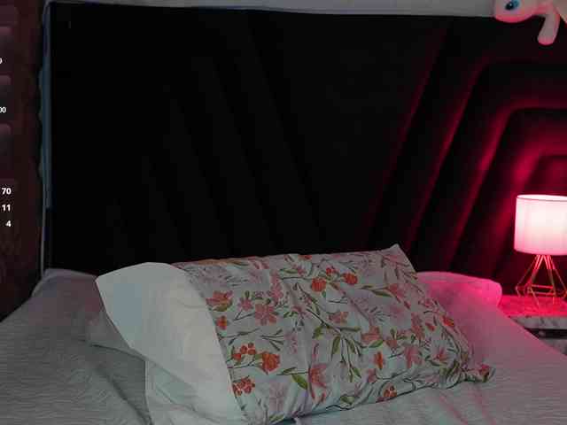hollyvega webcam