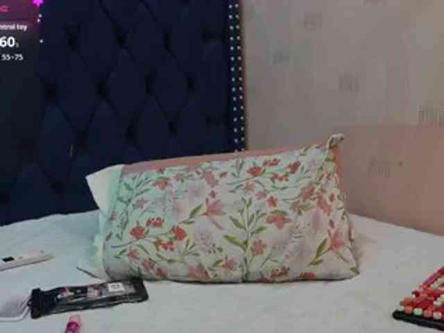 hollyvega webcam