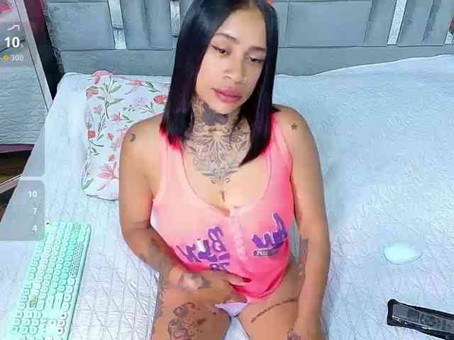 hollyvega webcam