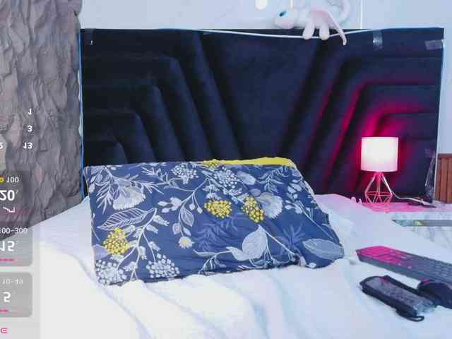 hollyvega webcam
