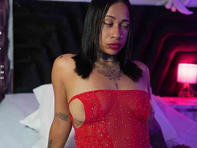 hollyvega webcam