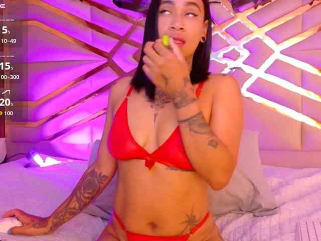 hollyvega hollyvega