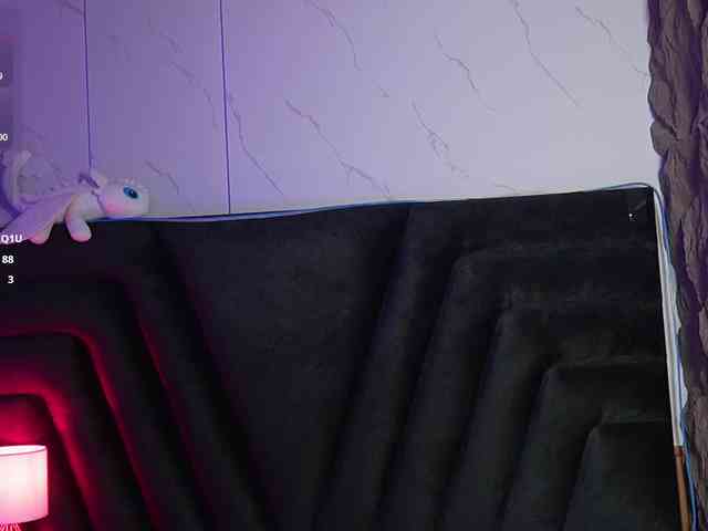 hollyvega webcam
