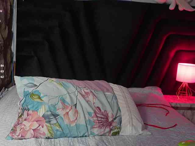 hollyvega webcam